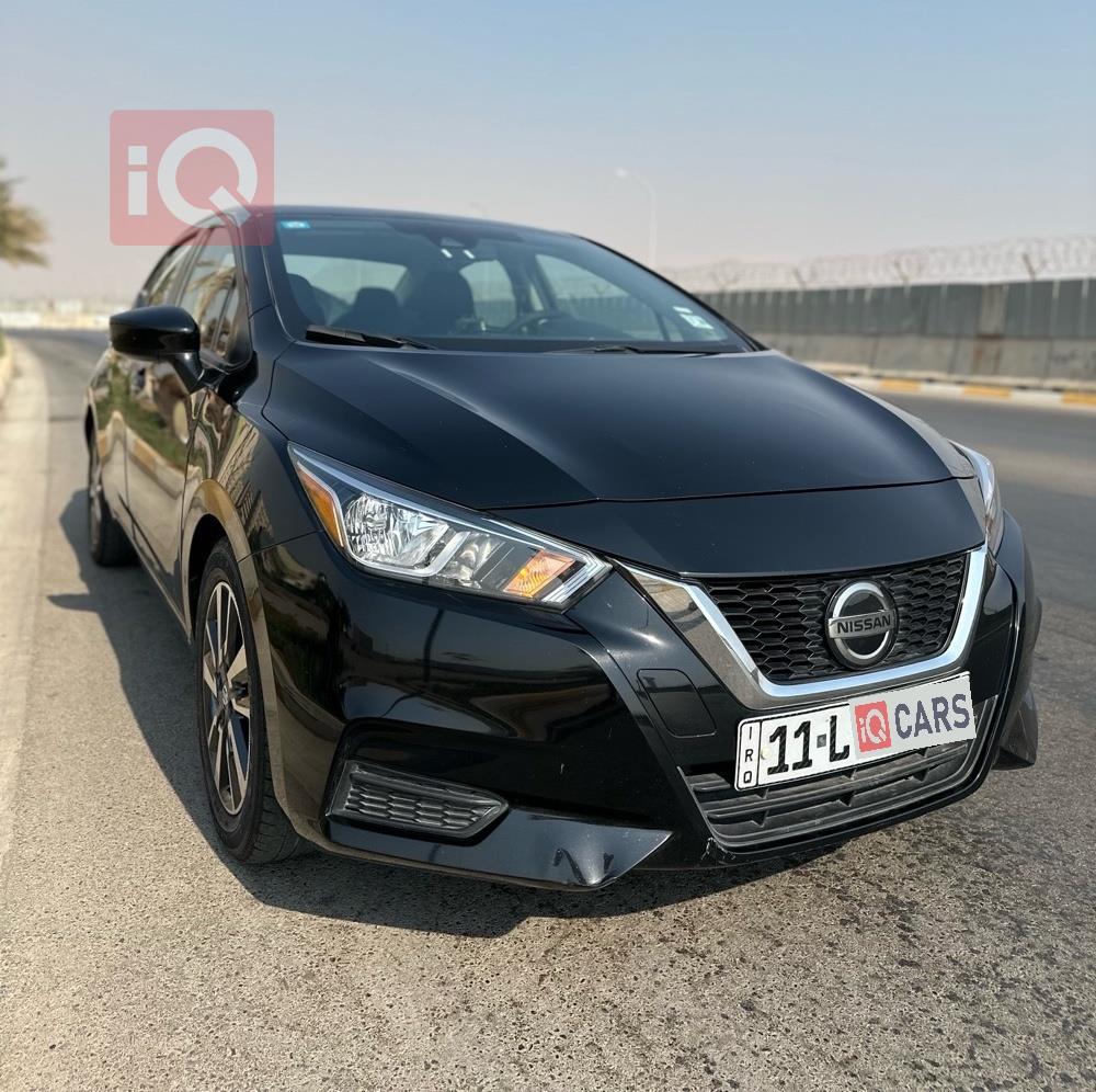 نيسان فيرسا